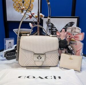 Coach Cassidy Top Handle / Crossbody With Art Deco Quilting & Matching Card Case